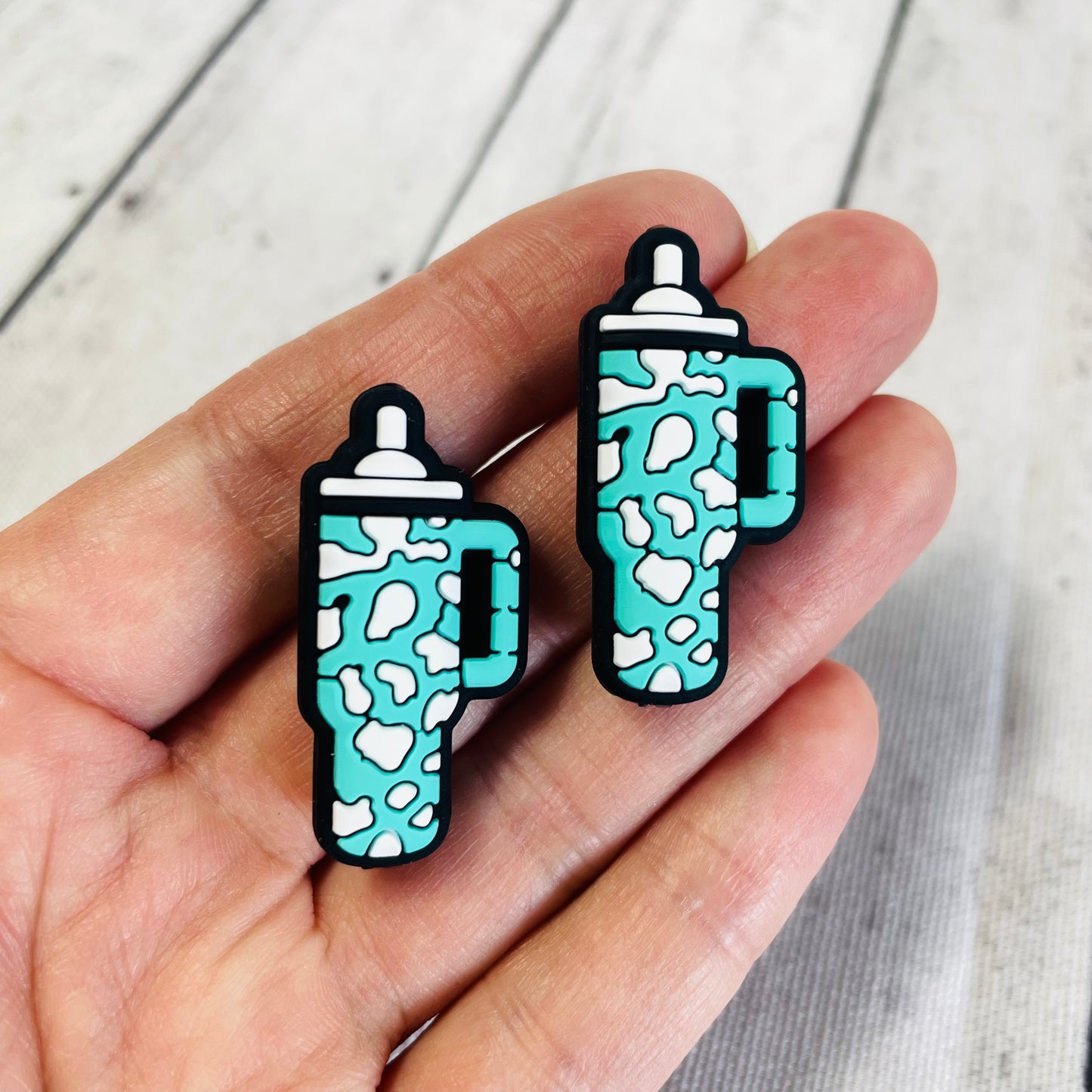 Aqua Cow Print Tumbler Focal Bead