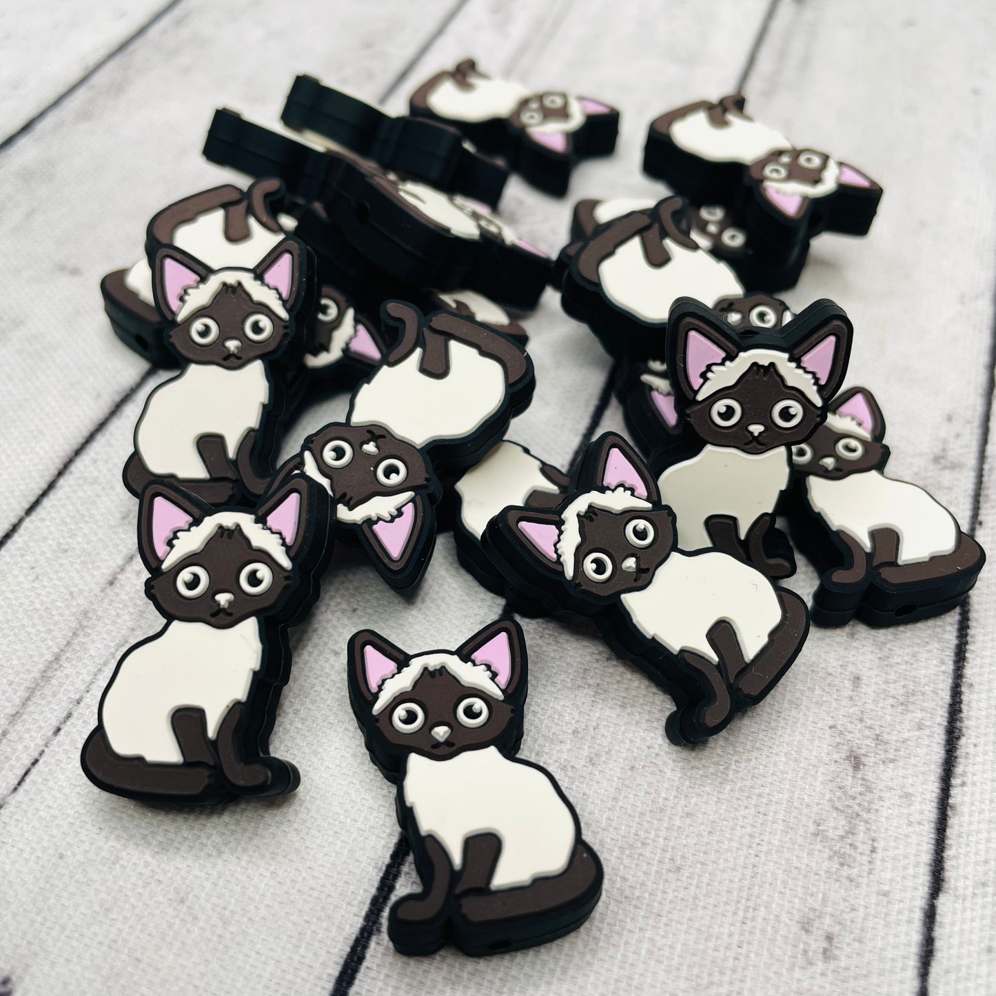 Siamese Cat Silicone Focal Bead