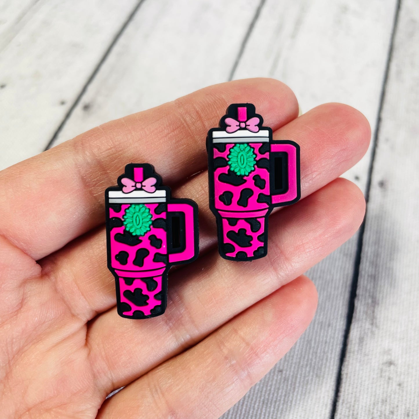 1 Hot Pink Bow Focal Bead