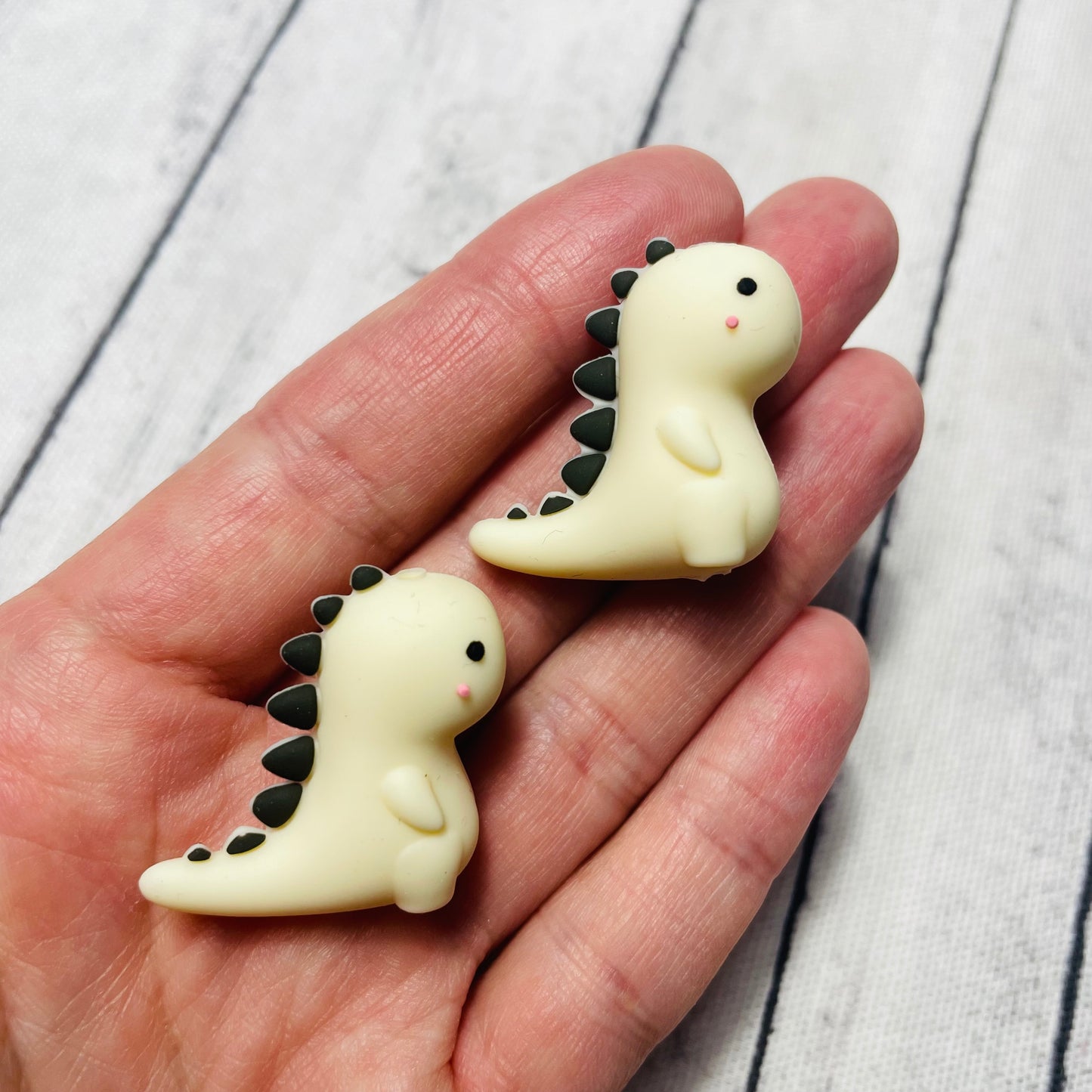 3D Ivory Chubby Dino Silicone Focal Bead