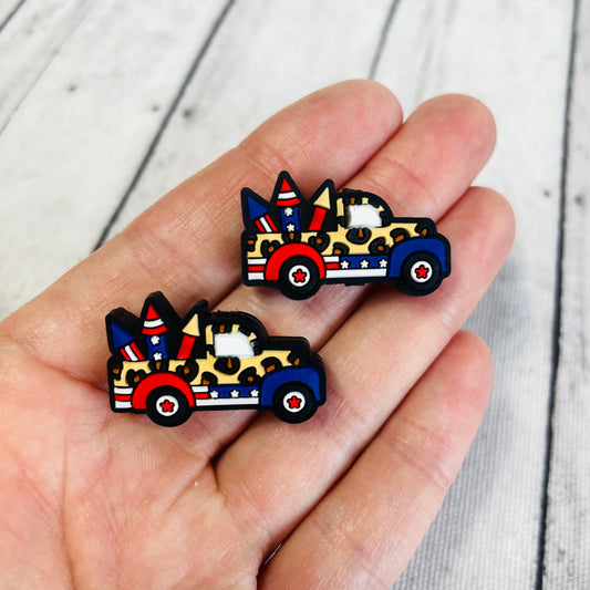 1 U.S.A. Firework Truck Focal Bead