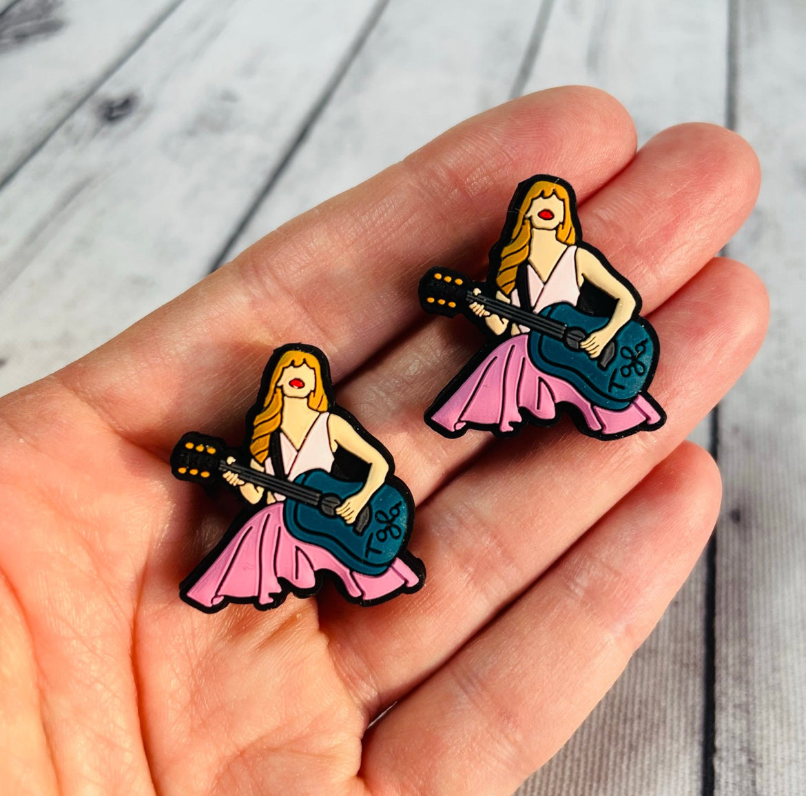 Taylor Swift Focal Bead - Pink