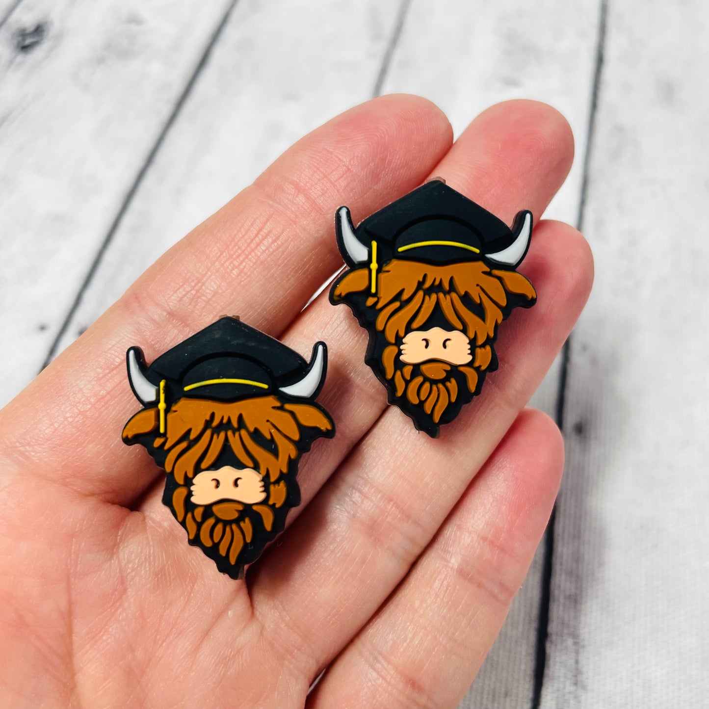 Graduation Highland Cow Focal Bead