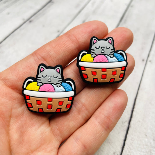 Cat in Basket Silicone Focal Bead