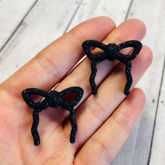 Black Glitter Silicone Bow Focal Bead