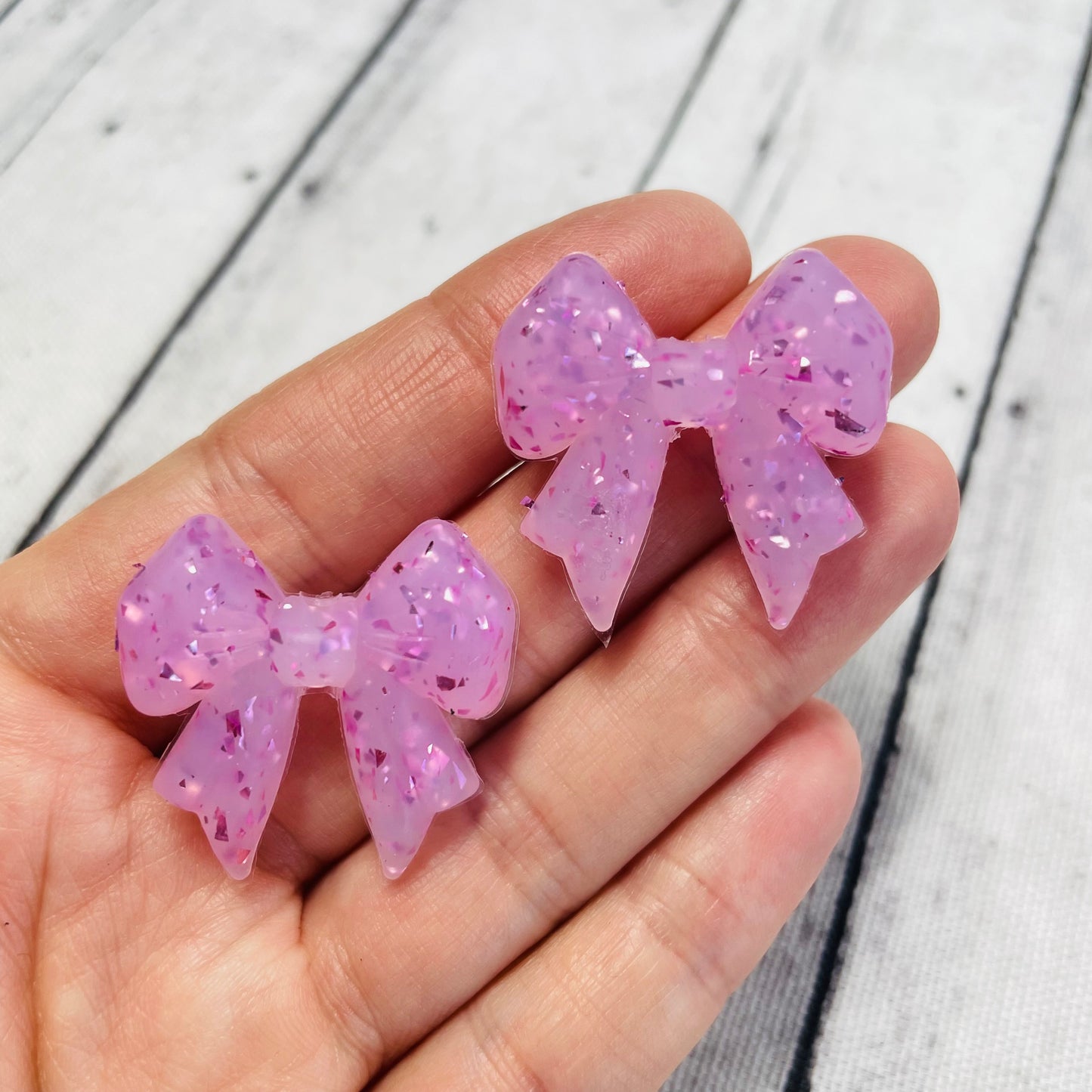 Pink Clear Glitter Bow Silicone Focal Bead