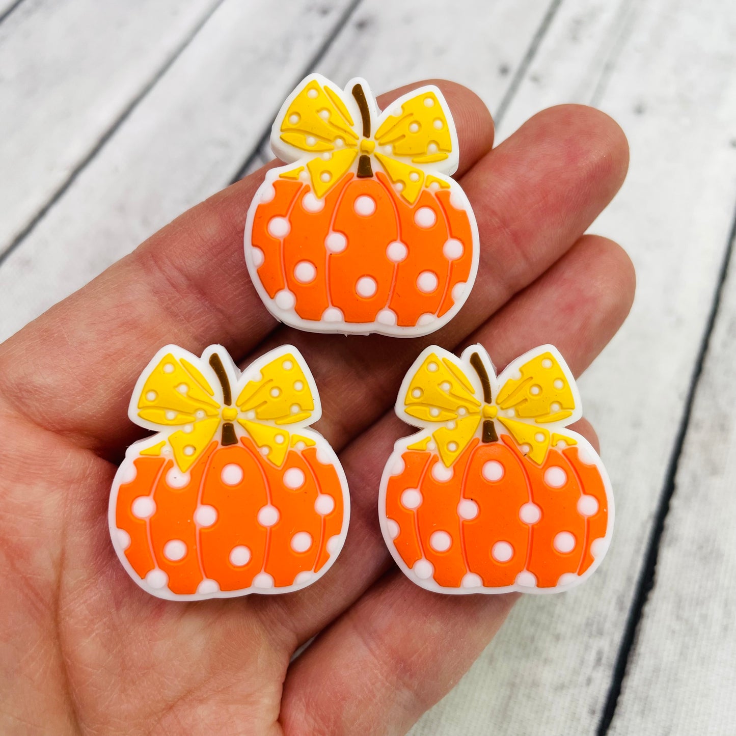 Orange/Yellow Polkadot Pumpkin Silicone Focal Bead