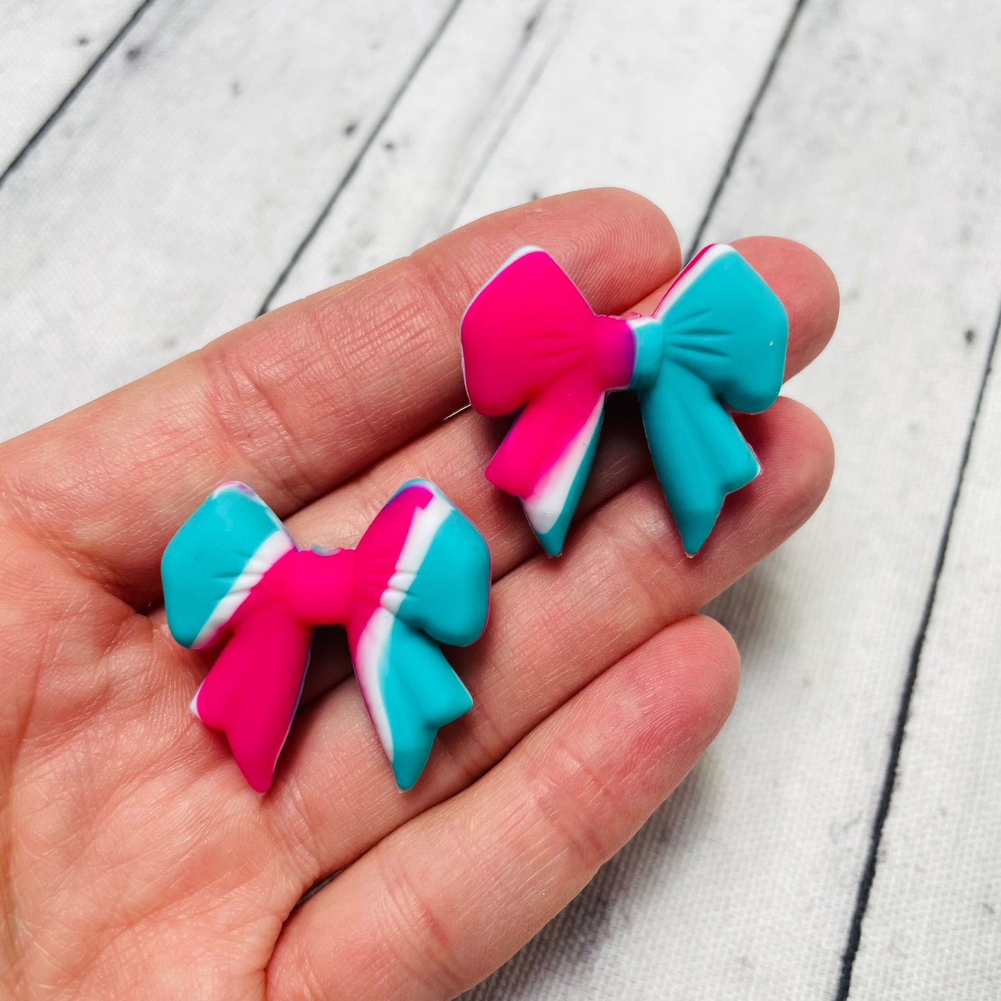 Teal & Hot Pink Bow Silicone Focal Bead