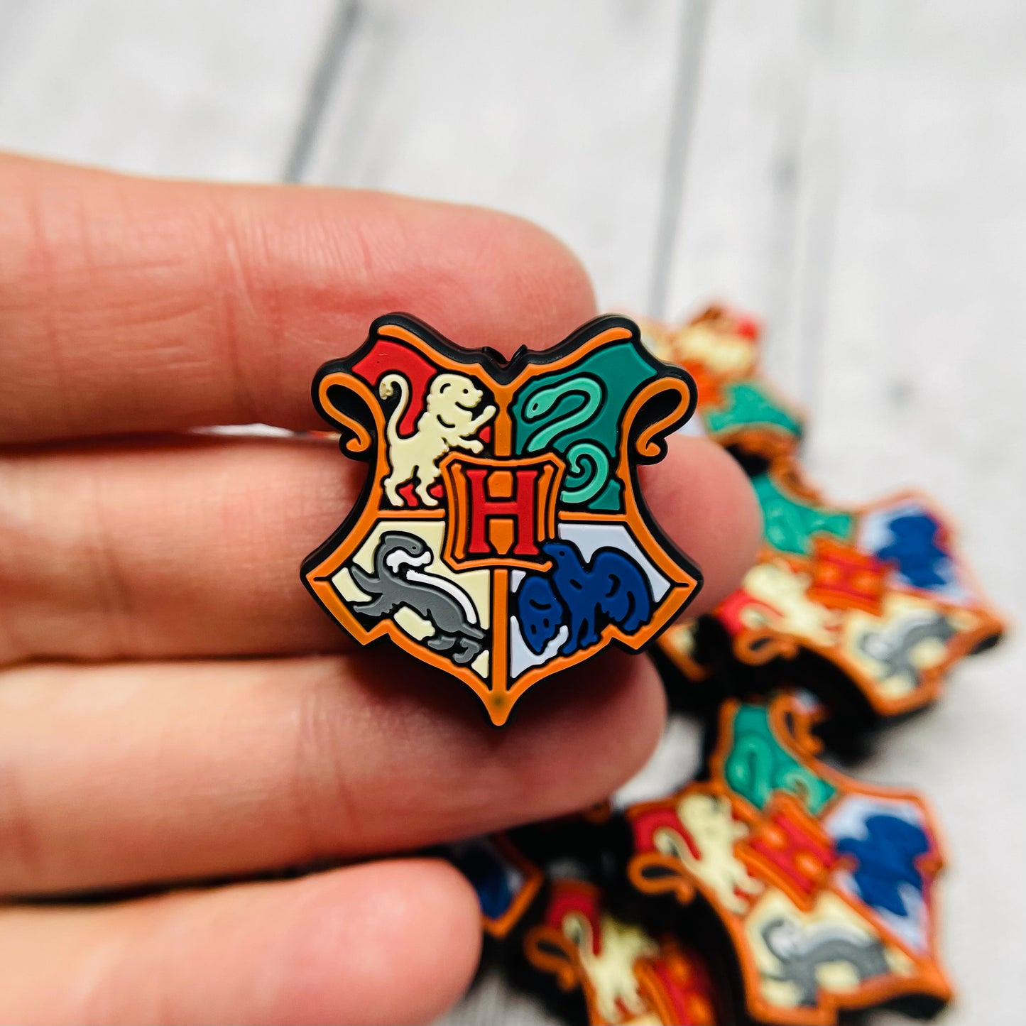 Hp Shield House Crest Focal Bead